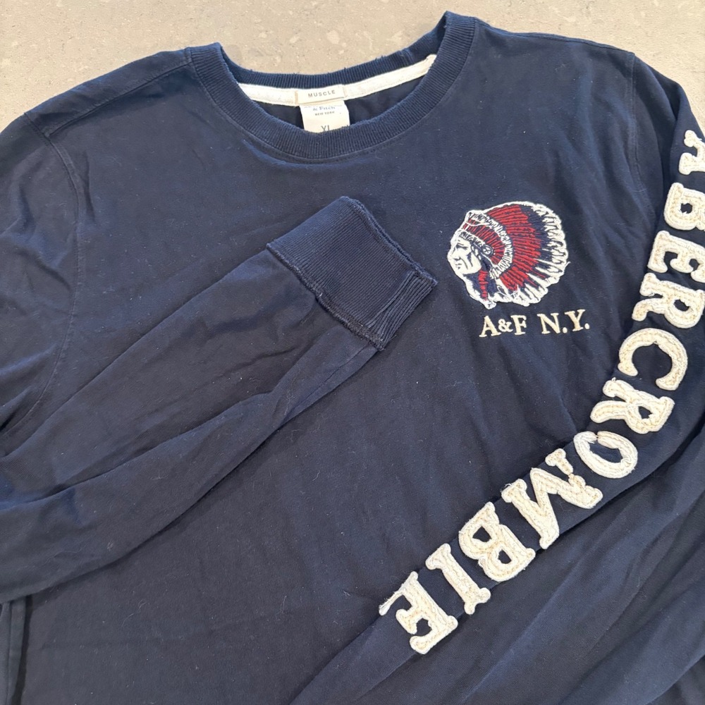 Y2K Abercrombie & Fitch Men Muscle Long Sleeve Shirt Indian Chief Distressed